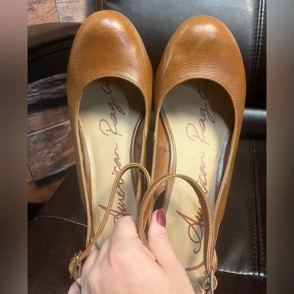 American Rag Miley Cut-out Rounded Toe Wedge Heels - Picture 9 of 9